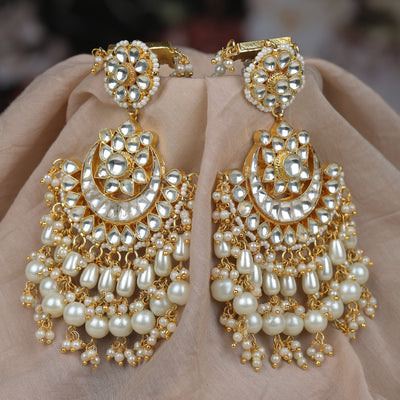 Aarna Kundan Earrings