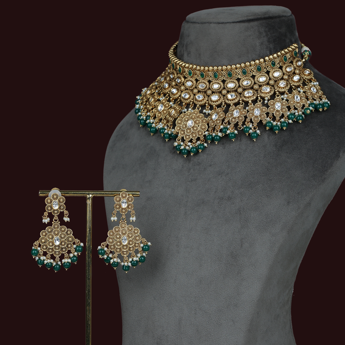 Ishani Necklace set (green)