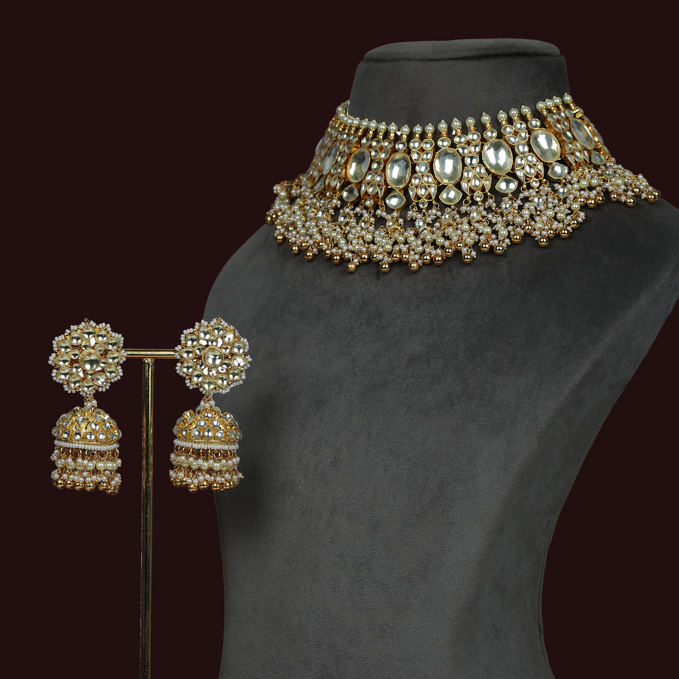 Saanchi Kundan Necklace Set