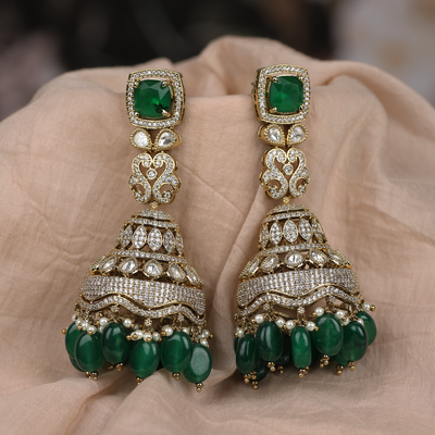 Yutika Earrings Green