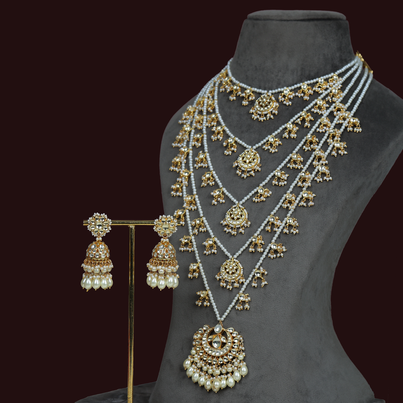 Anuradha Necklace Set