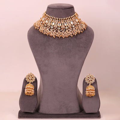 Saanchi Kundan Necklace Set