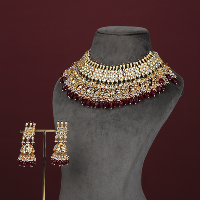 Nayema necklace set