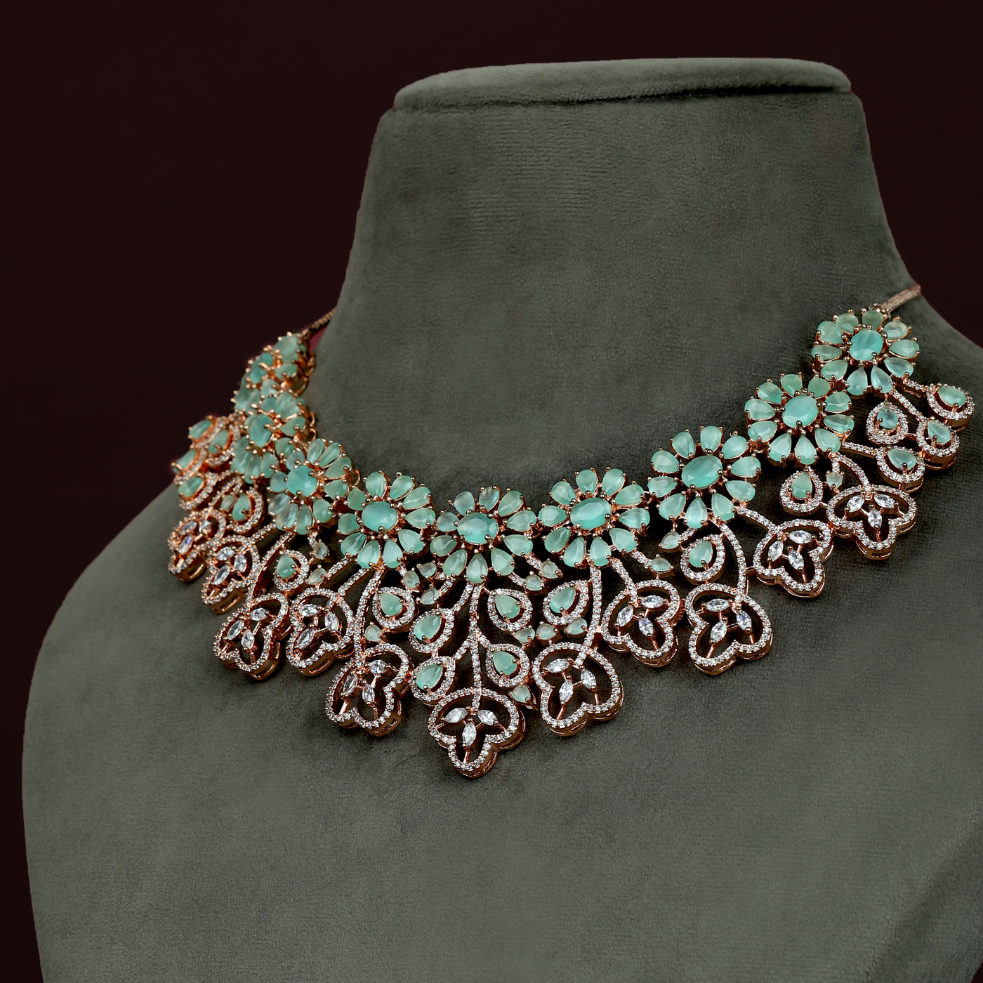 MEHER FLOWER CHOKER NECKLACE