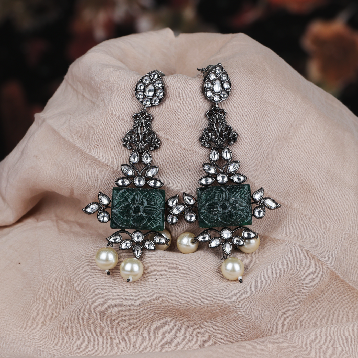 Zunaira earrings (green)