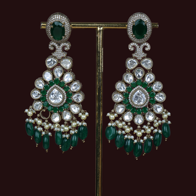 Vidhi Earrings Green