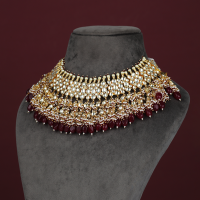 Nayema necklace set