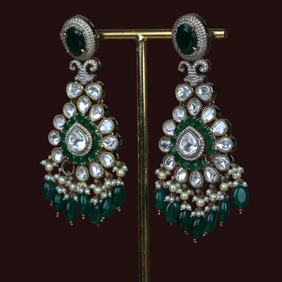 Vidhi Earrings Green