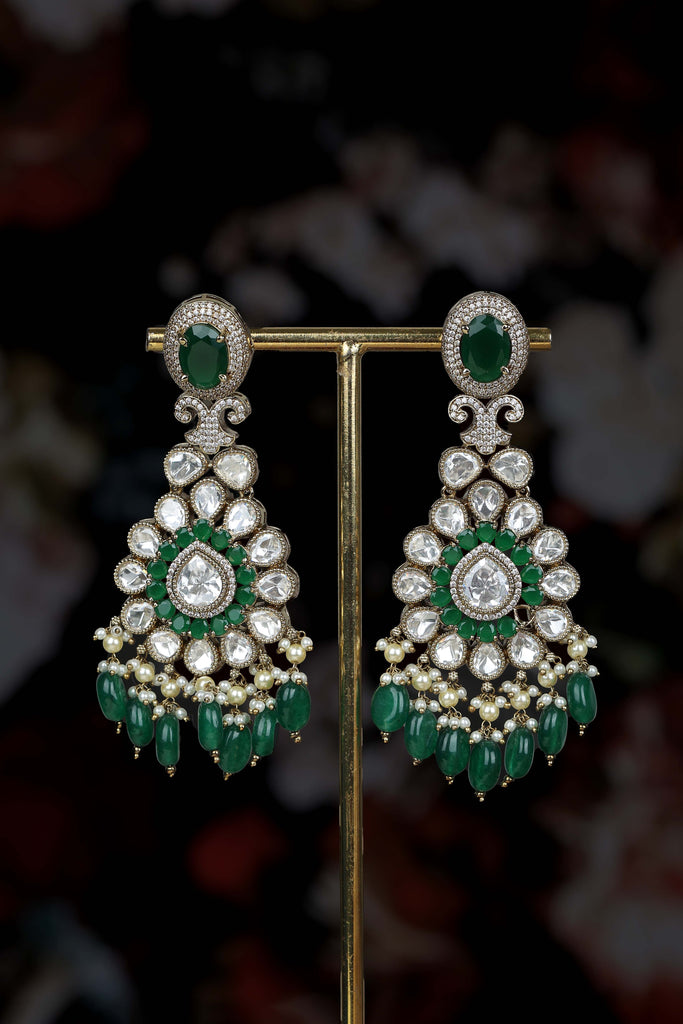 Vidhi Earrings Green