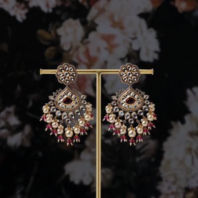 Sarvangi Kundan Set