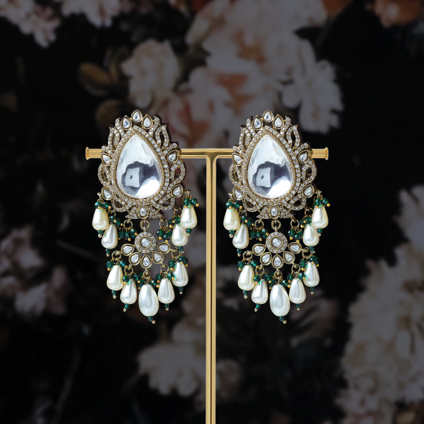 Noor-E-Jahan Kundan Set