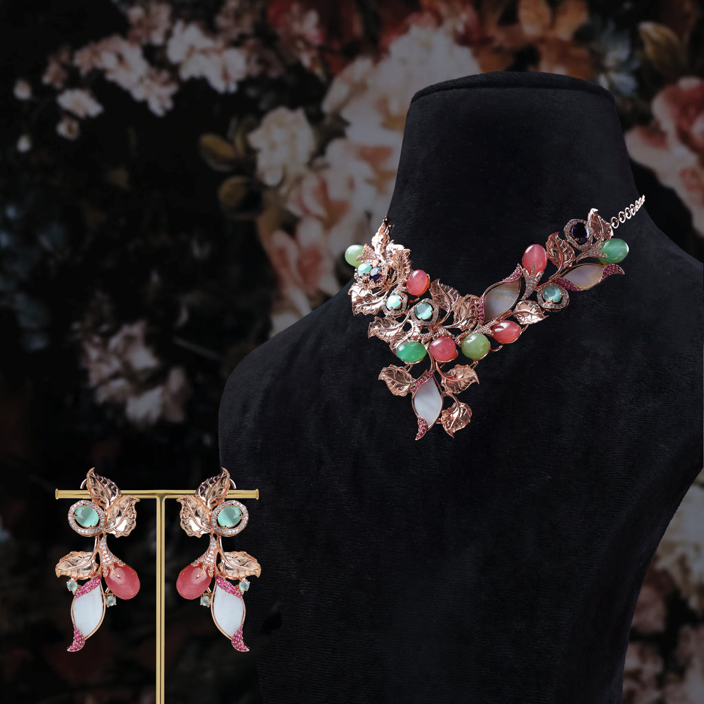 Mrinali Necklace Set