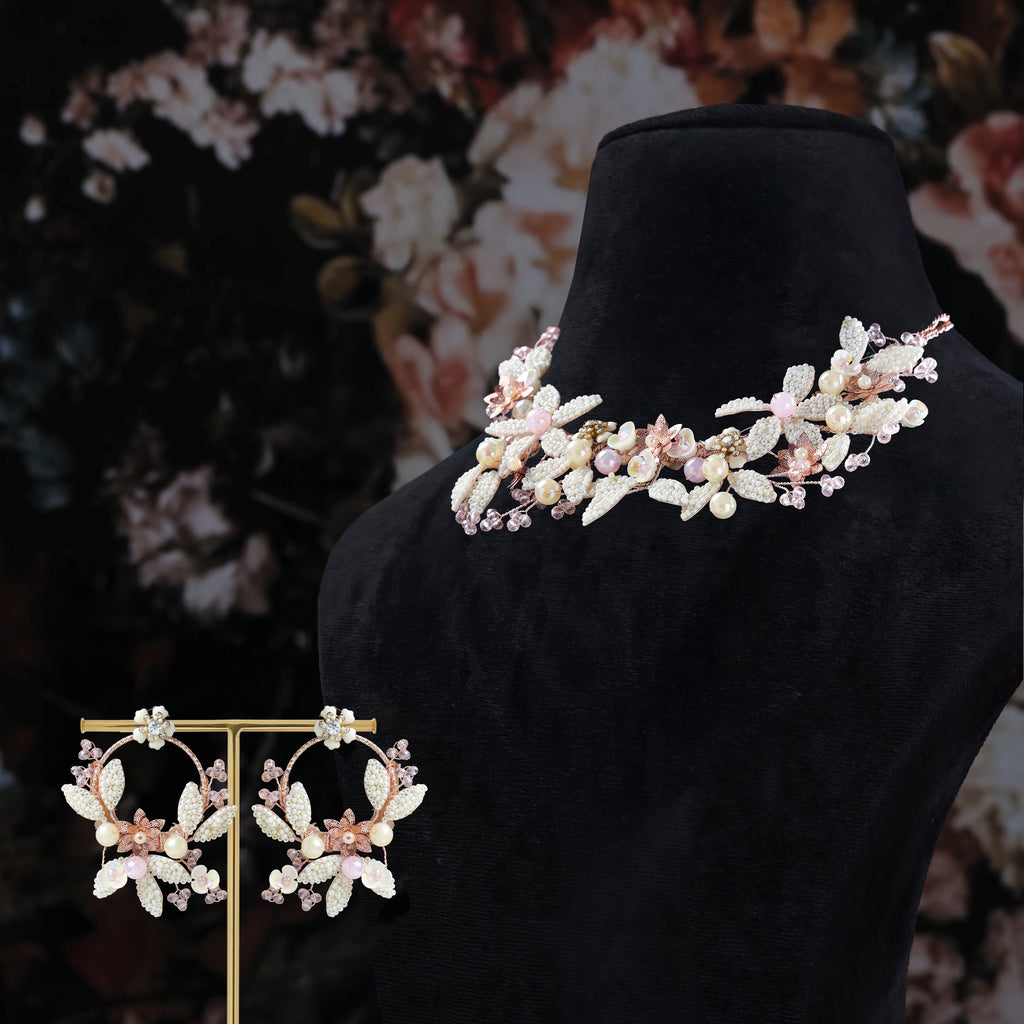 Aarshiya Necklace Set