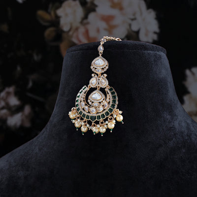 Ruhani Kundan Set