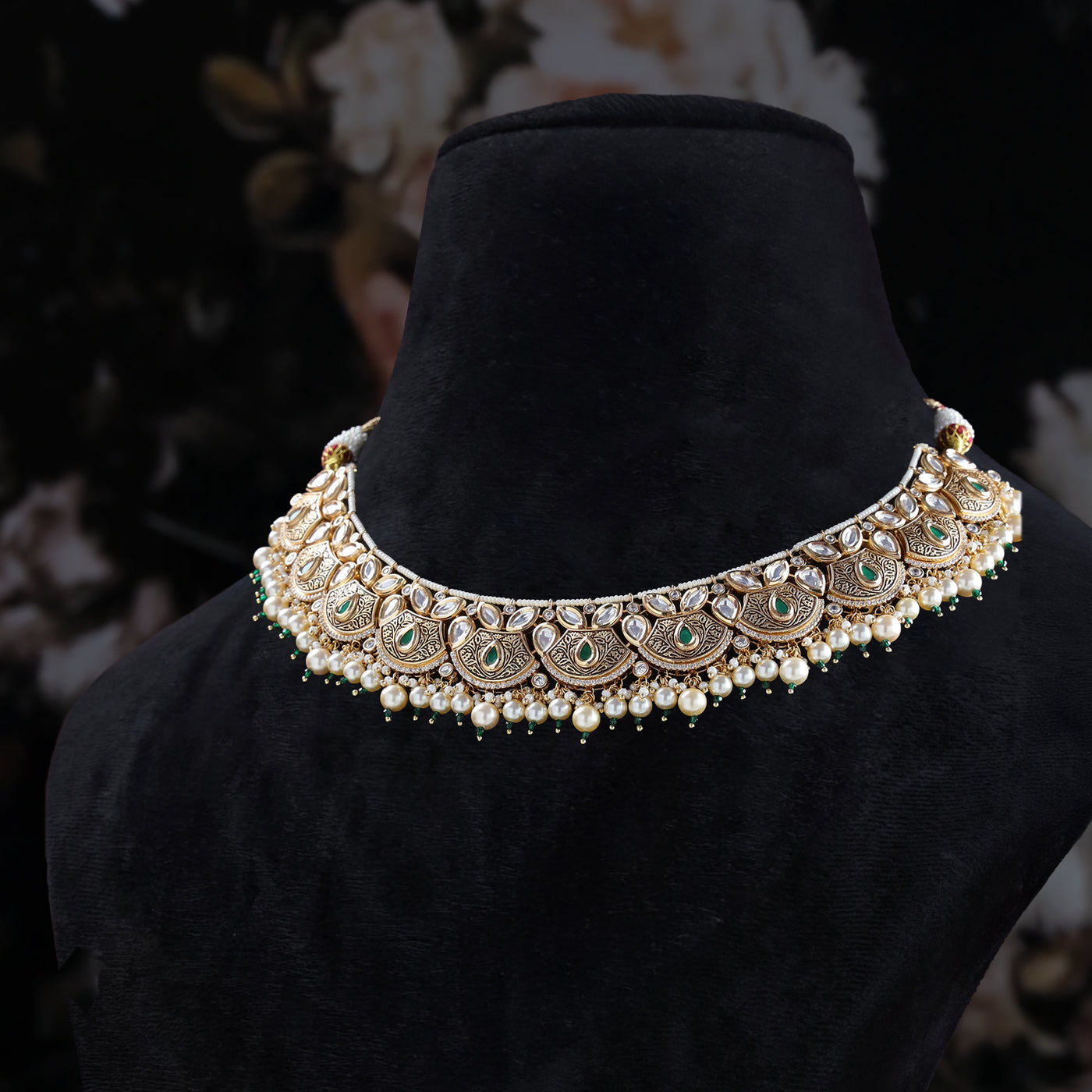 Mayura Emerald Choker Set