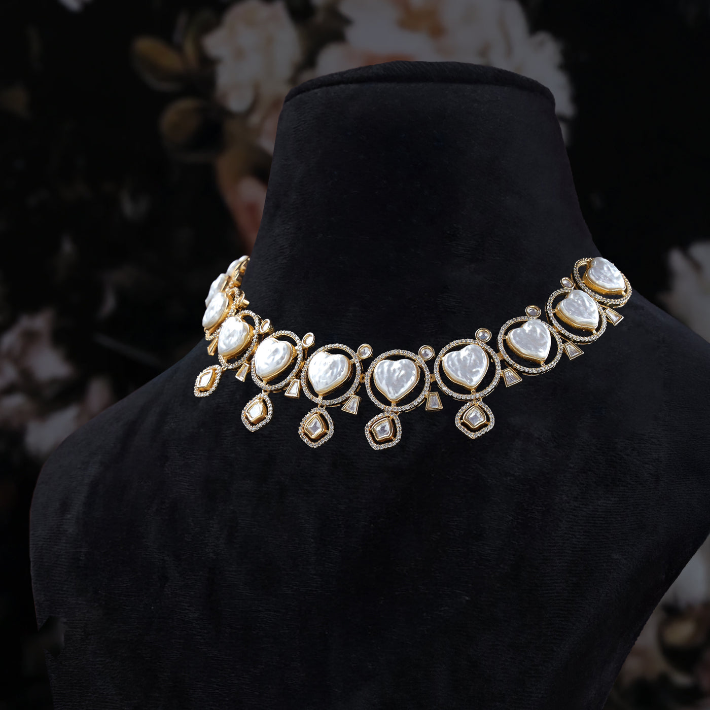 Ishara Pearl Kundan Set