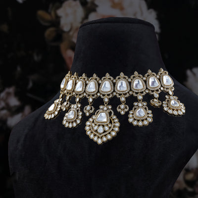 Pranya Necklace Set