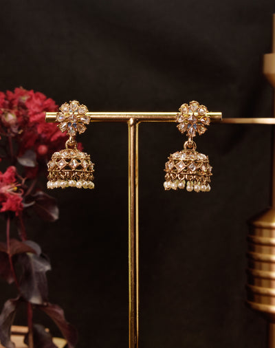Anisha necklace set (golden)