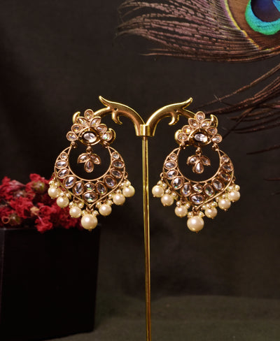 Anandi necklace set (golden)