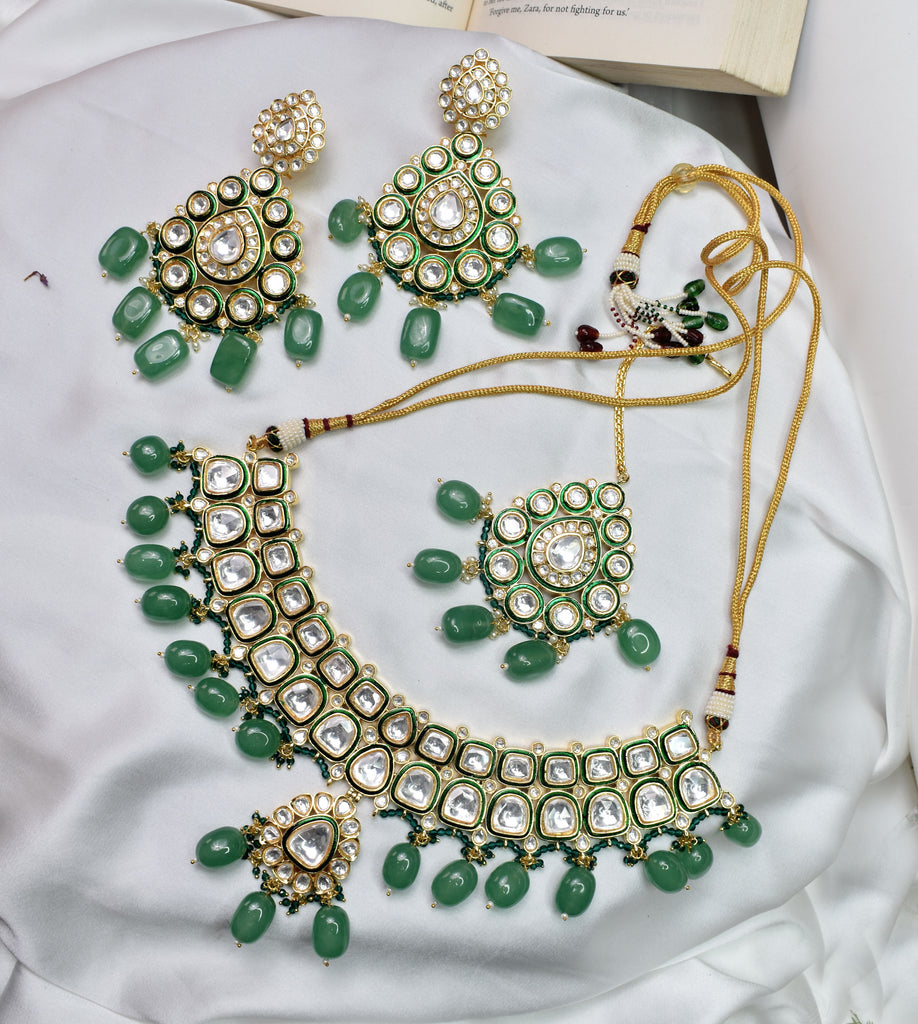 Kundan green necklace