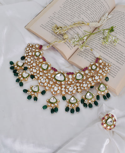 Shyla necklace set